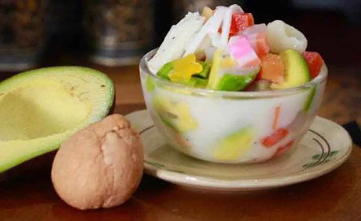 Menu Takjil: Resep Es Manado Super Segar dan Nikmat