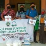 Dampak Covid-19, STKIP PGRI Sumenep & FPPTI Jatim Salurkan Bantuan Bagi Warga