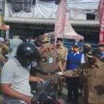 Cegah Covid-19, Disdik Sumenep Prakarsai Pembagian Masker Gratis