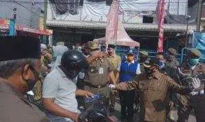 Cegah Covid-19, Disdik Sumenep Prakarsai Pembagian Masker Gratis