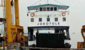 Penyeberangan Pelabuhan Kamal Bangkalan Ditutup