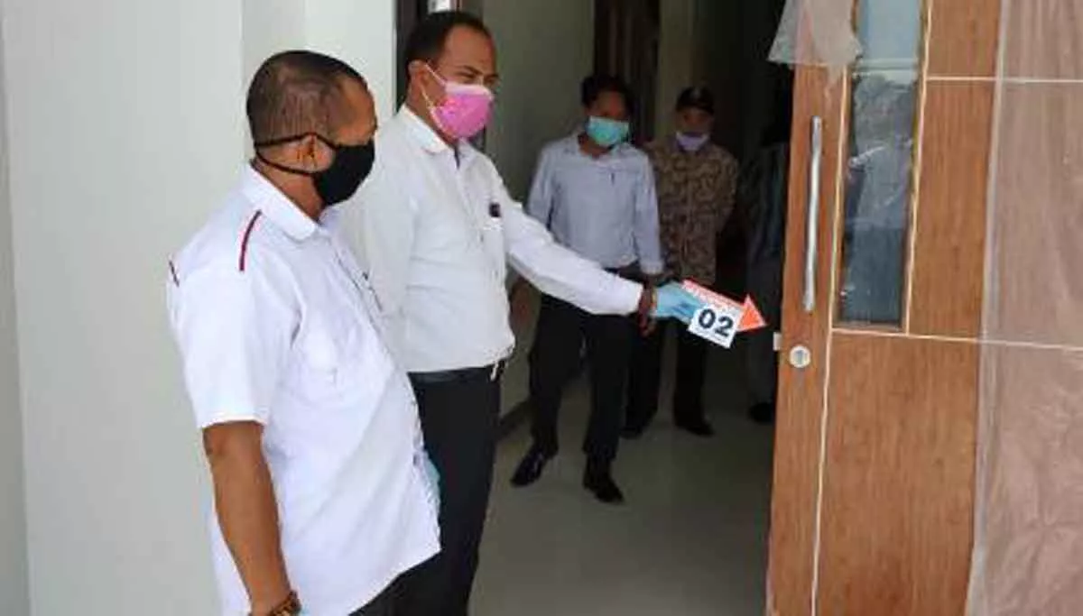Polisi Olah TKP Gedung Dewan Dibobol Maling