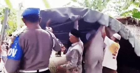 Polisi Sumenep Bongkar Tenda & Bubarkan Resepsi Pernikahan di Baragung, Guluk-guluk