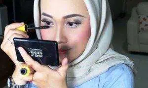 Tampil Cantik Selama WFH, Coba 3 Produk Makeup Esensial Ini Untuk Kecantikan Anda