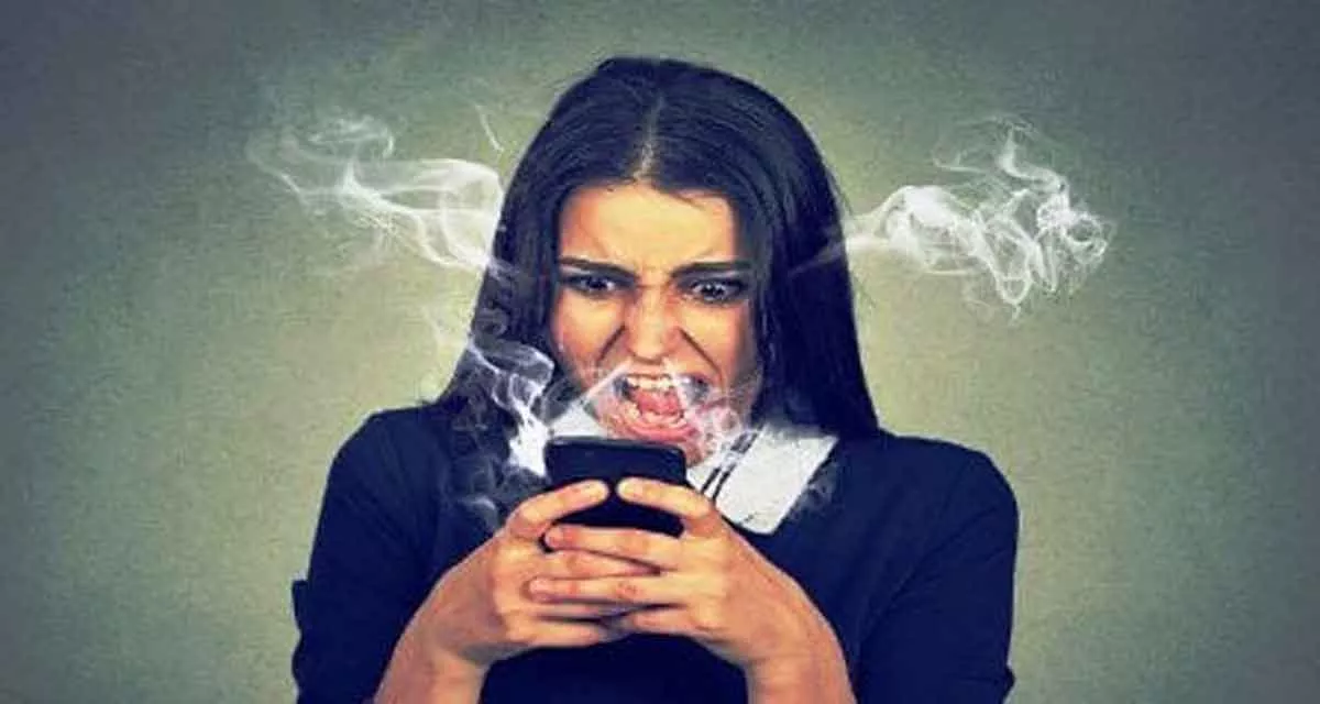 Ampuh! 8 Cara Agar Ponsel Anda Tidak Cepat Panas