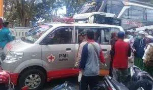 Ratusan Santri Sidogiri Tiba di Sampang, Jalani Cek Kesehatan, Ada Yang Dibawa ke Puskesmas