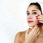 Ini 3 Cara Mudah Gunakan Scrub Wajah dengan Benar