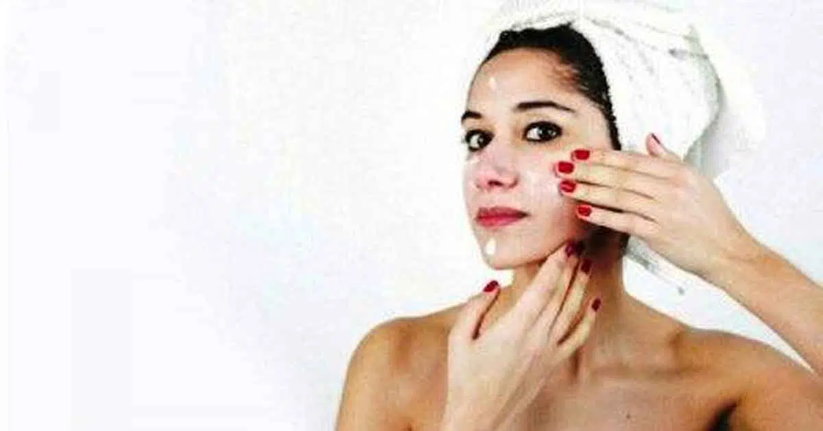 Ini 3 Cara Mudah Gunakan Scrub Wajah dengan Benar