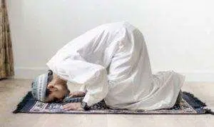 4 Manfaat Salat Khusyuk Bagi Kesehatan Organ Tubuh