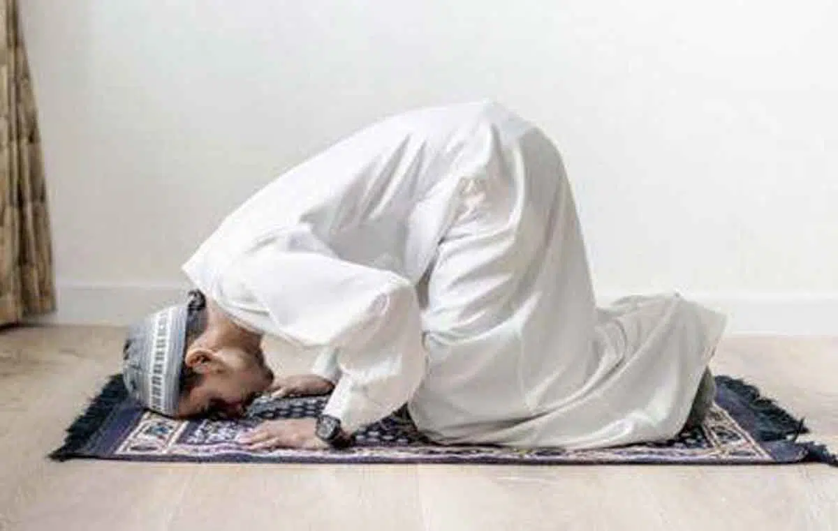4 Manfaat Salat Khusyuk Bagi Kesehatan Organ Tubuh