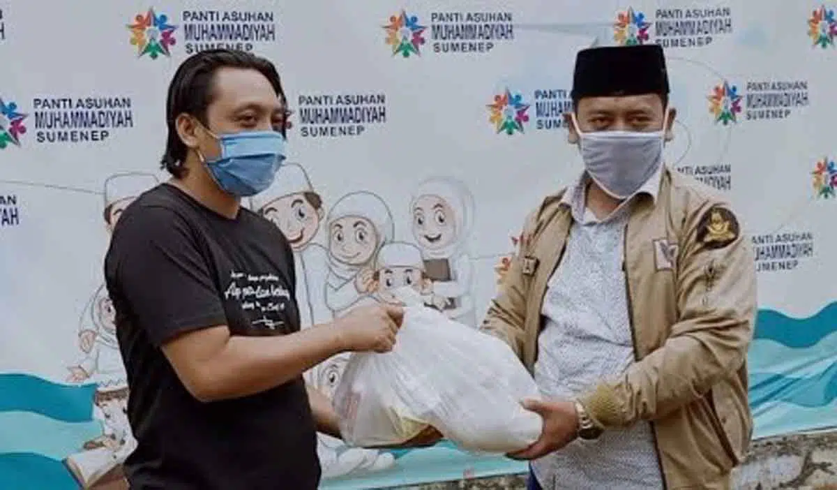 Pakai Beras Lokal, PWI Sumenep Distribusikan 250 Paket Sembako