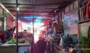 Tetap Beroperasi, Pasar Kolpajung Jadi Klaster Covid-19