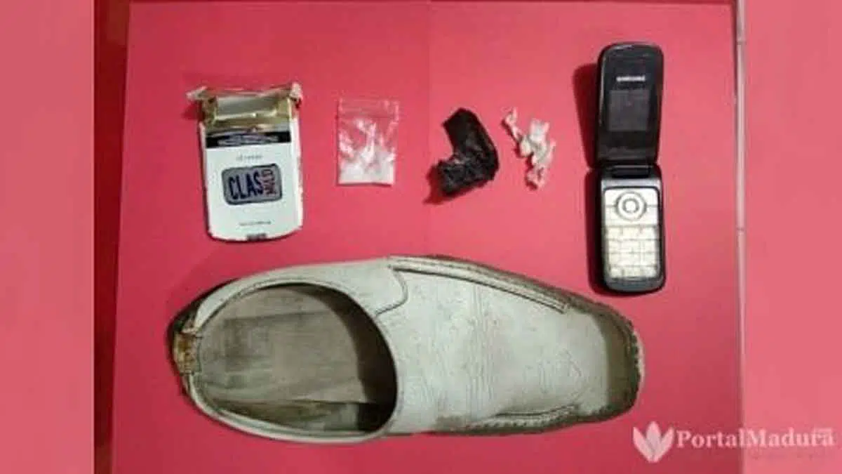 Rumah Warga Kepanjin Digerebek Polisi, Temukan BB dalam Sepatu