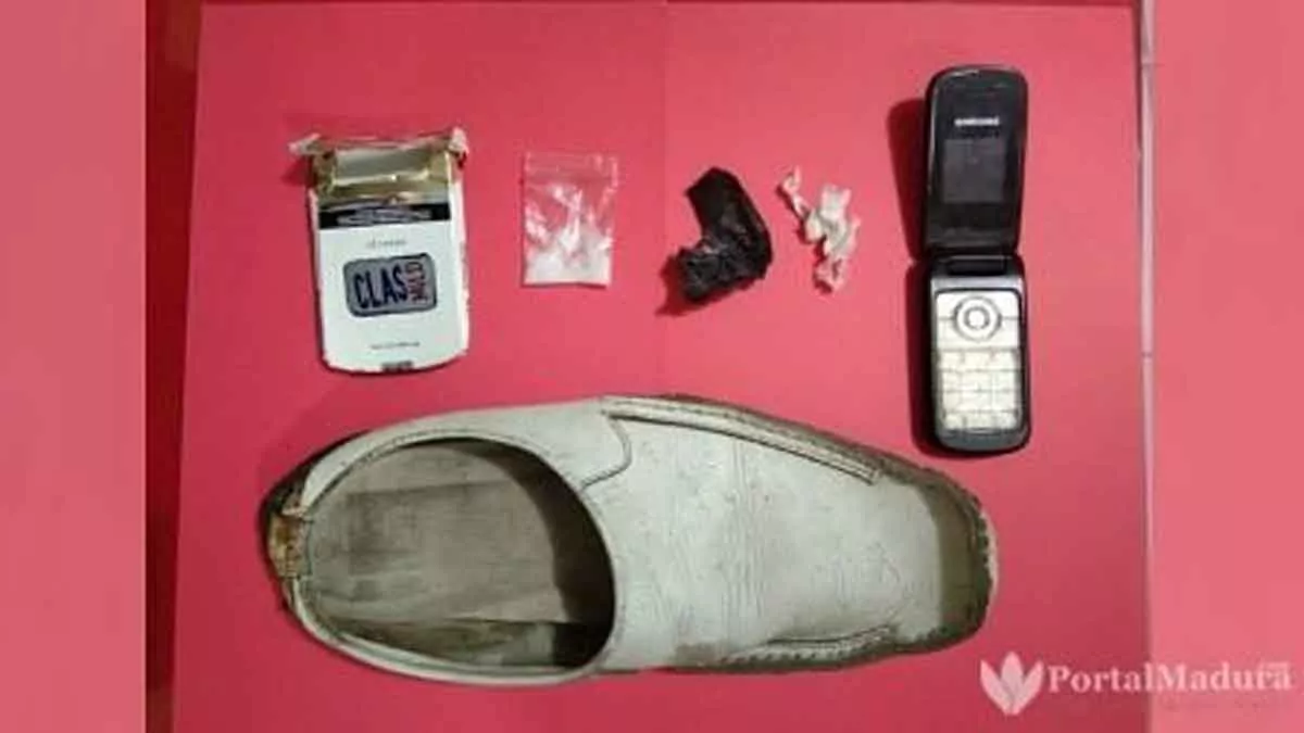 Rumah Warga Kepanjin Digerebek Polisi, Temukan BB dalam Sepatu