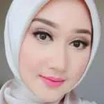Tips Pilih Warna Lipstik untuk Lebaran
