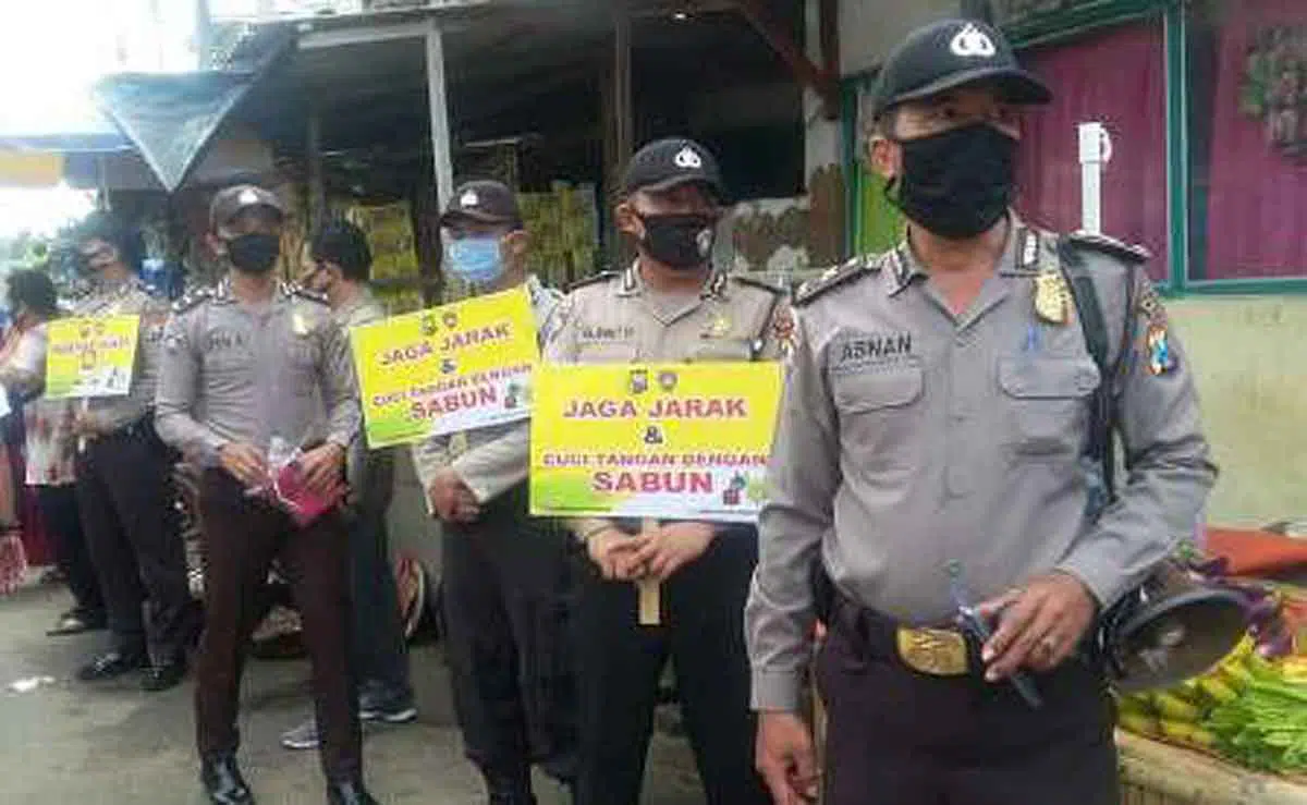 Sumenep Terapkan Protokol Kesehatan Di Tempat Perbelanjaan - Portalmadura.com Sumenep Terapkan Protokol Kesehatan di Tempat Perbelanjaan