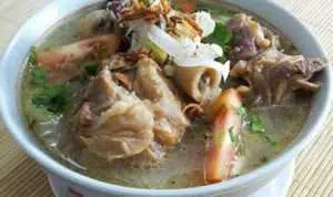 Menu Sahur: Sup Kikil dan Daging Sapi yang Nikmat