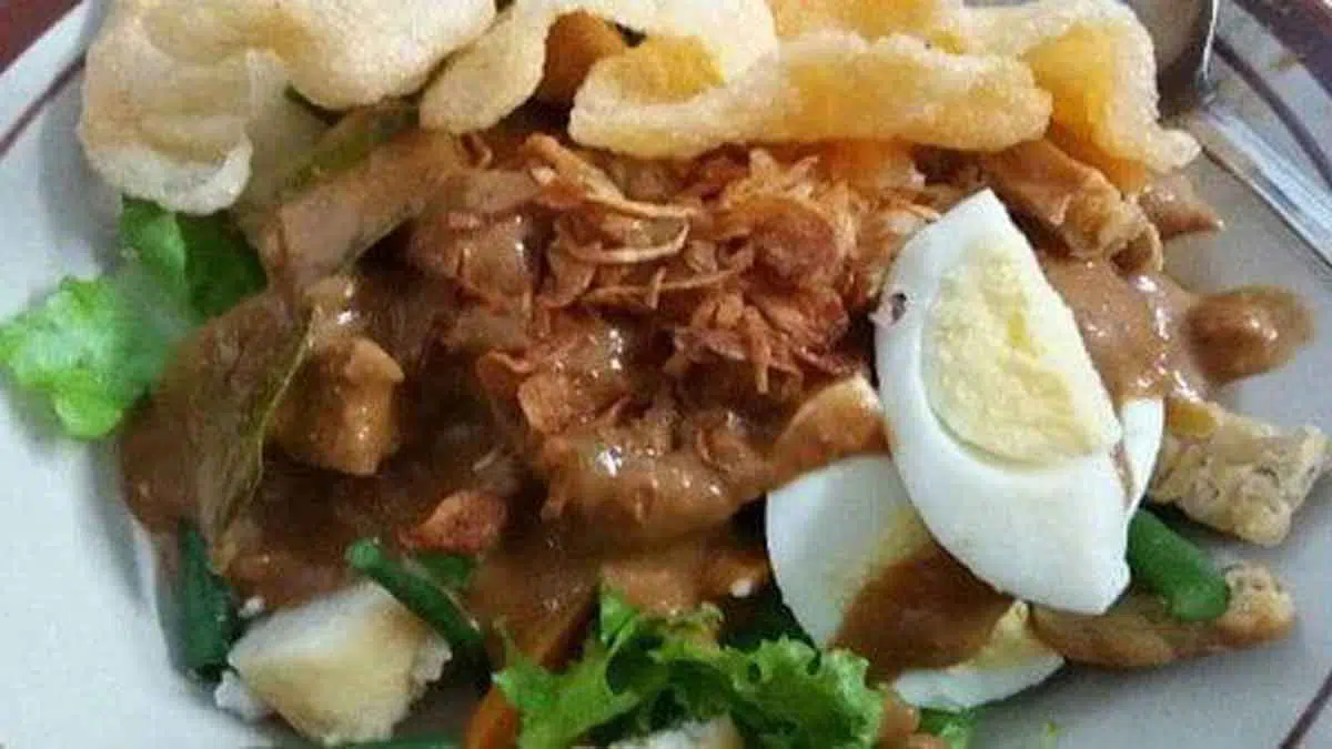 Resep Buka Puasa, Gado-Gado Khas Surabaya