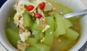 Menu Sahur : Sup Mentimun Lezat dan Bergizi