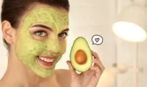 3 Jenis Masker Rumahan yang Bisa Buat Wajah Terlihat Awet Muda