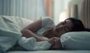Hindari 5 Kebiasaan Ini sebelum Anda Tidur Malam