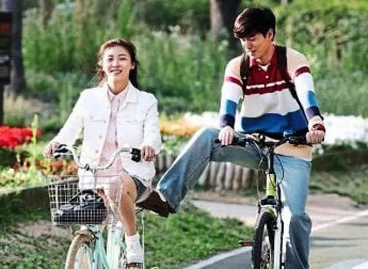4 Zodiak Ini Terjebak dalam Friend Zone