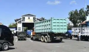Covid-19 Belum Berakhir, Antrean Terjadi di Uji Kir di Sampang