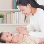Bunda, Ketahui Pentingnya Pijat Untuk Bayi