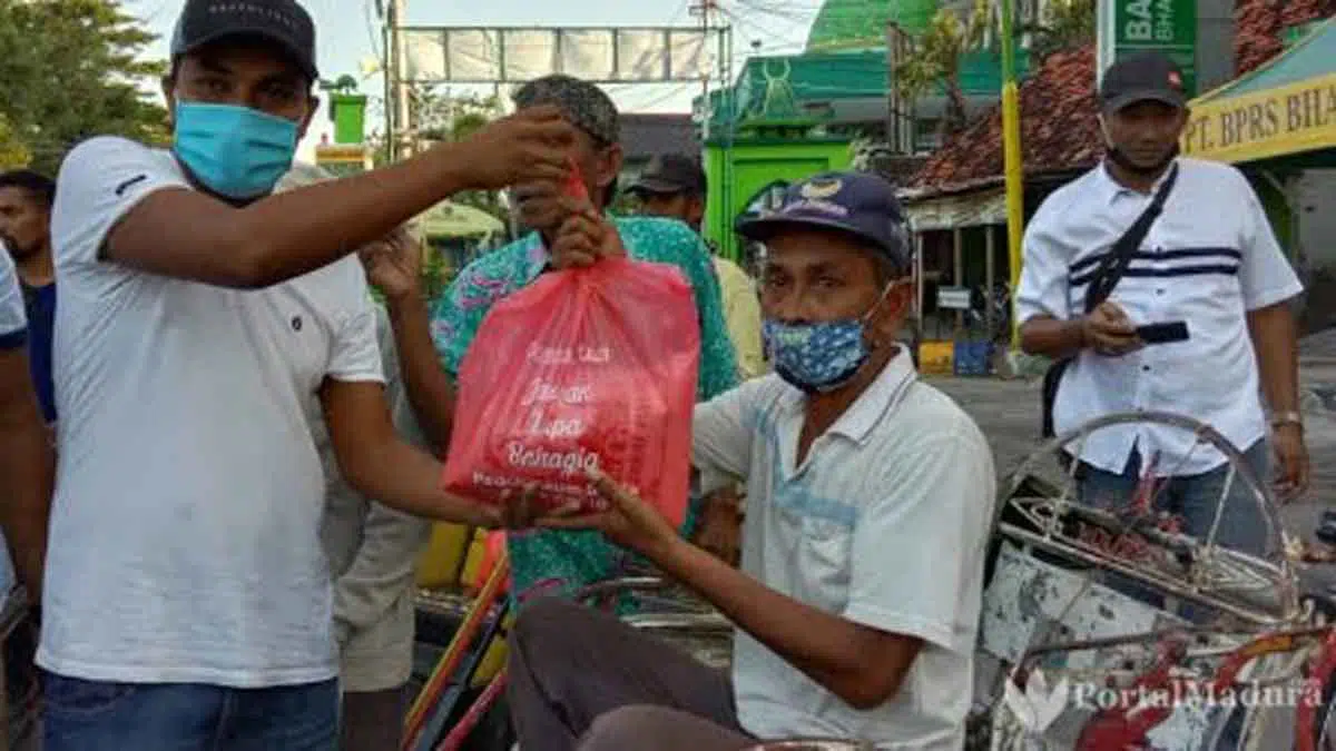 Bansos Covid-19 Khusus Forbek Pamekasan Ditunda