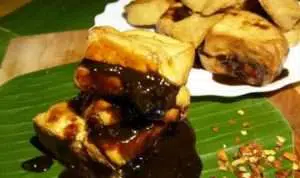 Tahu Petis Khas Jawa Timur yang Menggugah Selera