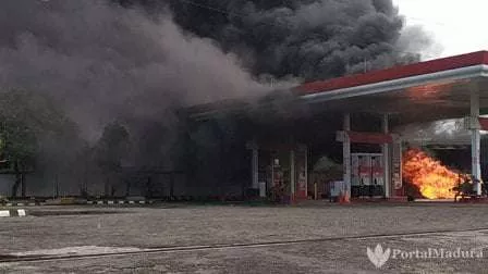 SPBU Larangan Badung Pamekasan Terbakar