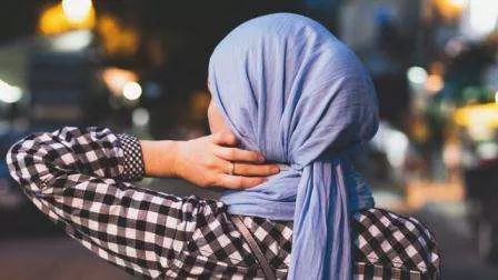 Perawatan Rambut Untuk Perempuan Berhijab