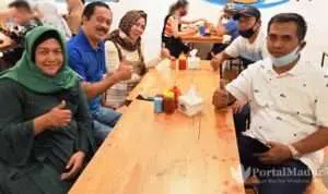 Pertemuan Fattah Jasin dengan Suhartono di salah satu tempat makan (Istimewa)