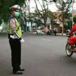 Main HP Saat Berkendara, Belasan Pengemudi Ditilang