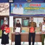 Mahasiswa UMM Jadi Relawan Posko Tanggap Covid-19 & Terapkan Program KIE di Sampang