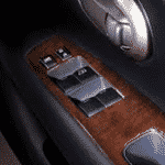 5 Cara Cegah ‘Power Window’ Biar Tak Cepat Rusak