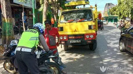 Ingat! Sanksi Tilang Bagi Pelanggar Lalin kembali Aktif