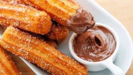 Resep Churros Enak dan Renyah