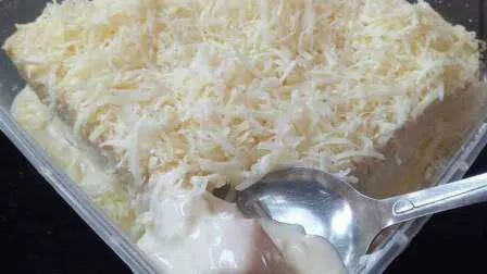 Resep Stup Roti Susu Keju Lumer dan Enak
