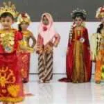 Pentingnya Memperkenalkan Budaya Pada Anak Sebagai Generasi Penerus Bangsa