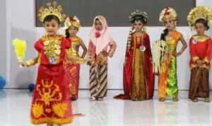 Pentingnya Memperkenalkan Budaya Pada Anak Sebagai Generasi Penerus Bangsa