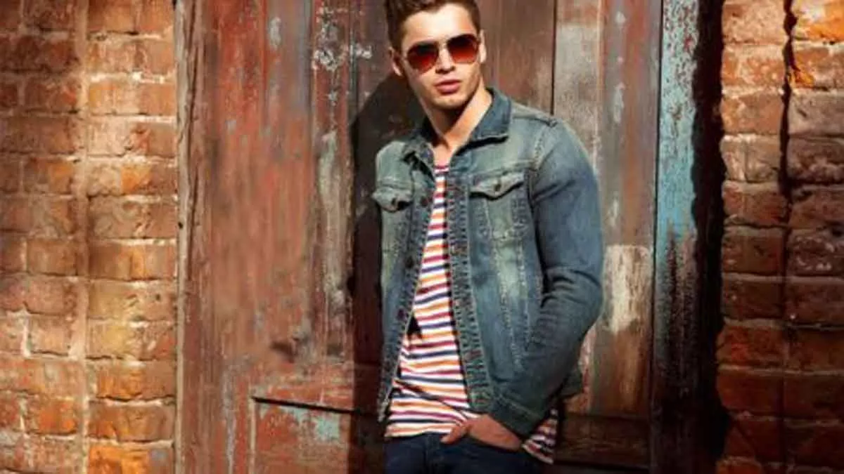 Inspirasi Gaya Remaja Laki-Laki Simple, Keren dan Fashionable