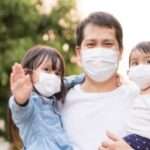 Memasuki New Normal, Ini Kesalahan Memakai Masker yang Sering Dilakukan