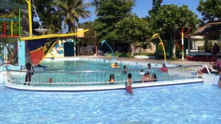Taman Impian Kangean Sumenep Sajikan 'Surga' Dunia - Portalmadura.com Taman Impian Kangean (Ist for @portalmadura.com)