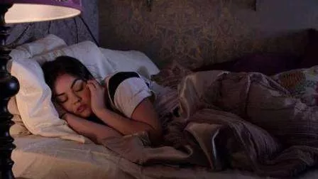 6 Hal yang Perlu Dilakukan Sebelum Tidur untuk Kesehatan