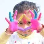 5 Cara Mudah Ajarkan Anak Mengenal Warna