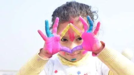 5 Cara Mudah Ajarkan Anak Mengenal Warna
