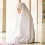 4 Keajaiban Rajin Salat Bagi Kesehatan