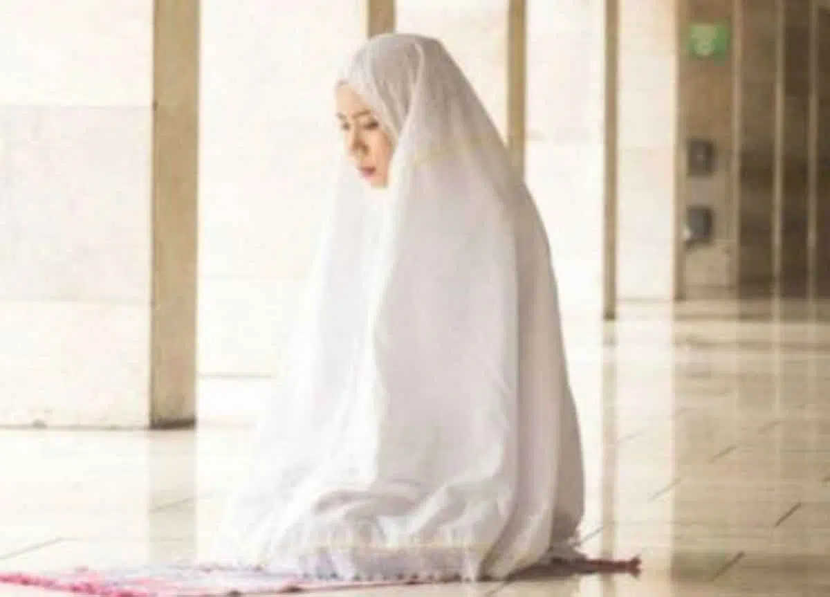4 Keajaiban Rajin Salat Bagi Kesehatan