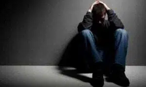 5 Hal yang Dilakukan laki-laki saat Sakit Hati. Apa Anda juga Melakukan Hal yang Sama?